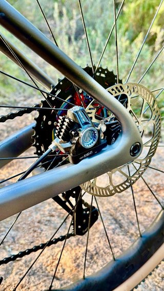 Bicicleta Gravel Artesana Full Carbon 8,7kg