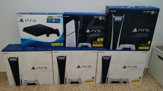Cajas PS5 y PS4 Sony