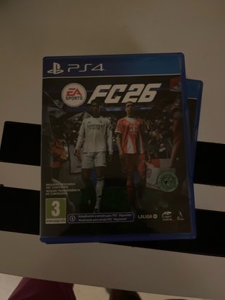 Consola PS4 Negra + 5 Juegos + Mando