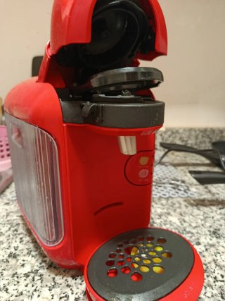 Cafetera Bosch Roja