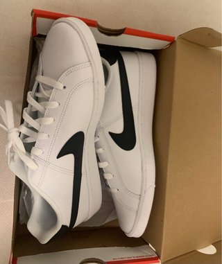 Zapatillas Nike Blancas Logo Negro Talla 42