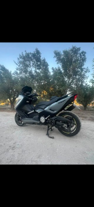 Yamaha T-Max 530 del año 2013