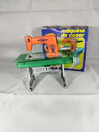 Máquina de coser miniatura Joal