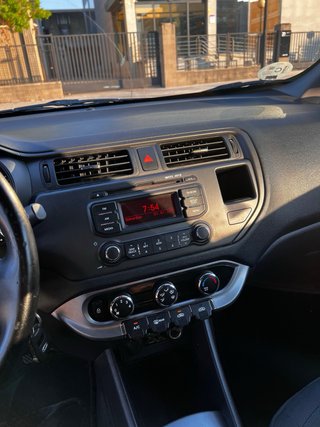 KIA Rio 2012