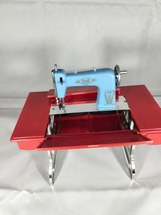 Miniatura Máquina de Coser Joal Antigua