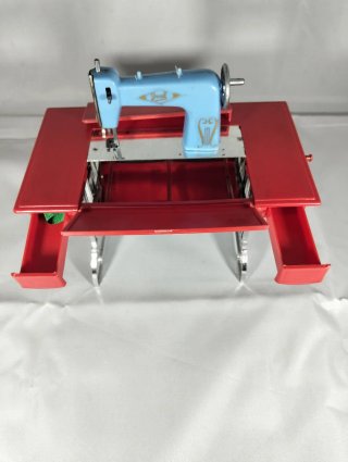 Miniatura Máquina de Coser Joal Antigua