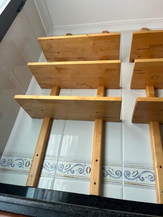Estantería de madera