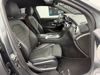 Mercedes-Benz GLC Coupé 2021 300e 320cv AMG LINE