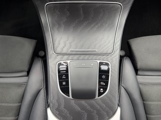Mercedes-Benz GLC Coupé 2021 300e 320cv AMG LINE
