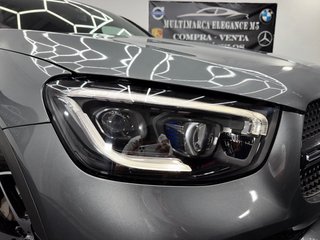 Mercedes-Benz GLC Coupé 2021 300e 320cv AMG LINE