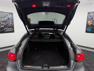 Mercedes-Benz GLC Coupé 2021 300e 320cv AMG LINE