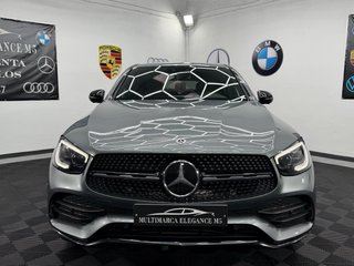 Mercedes-Benz GLC Coupé 2021 300e 320cv AMG LINE