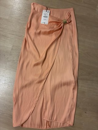 Falda Zara larga naranja color salmon