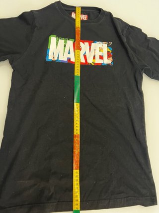 T-shirt Marvel Pull&Bear tg S nera