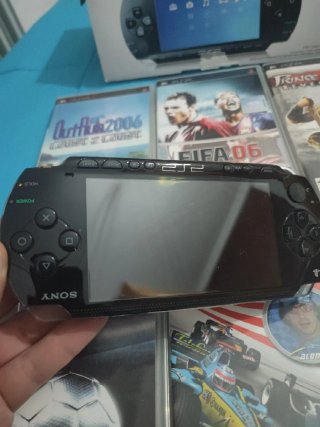 Pacchetto Value PSP Sony Nero + Giochi