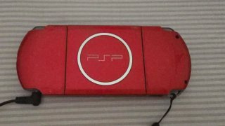 PSP 3000 Rojo Radiante