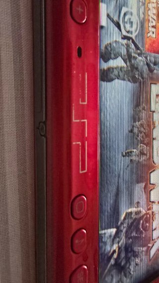 PSP 3000 Rojo Radiante