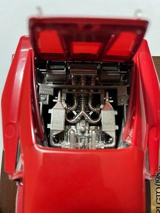 Ferrari GTO 1984 Burago 1:18 Made in Italy
