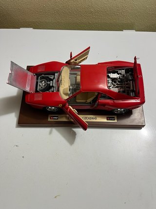 Ferrari GTO 1984 Burago 1:18 Made in Italy