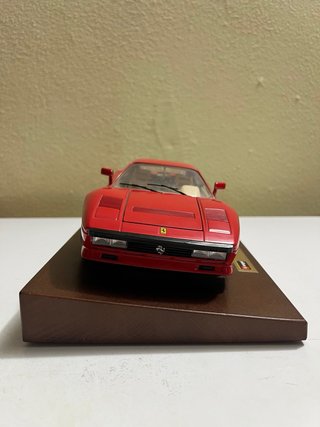 Ferrari GTO 1984 Burago 1:18 Made in Italy