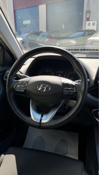 Hyundai i30 Tecno 1.0 TGDI 120cv 2017