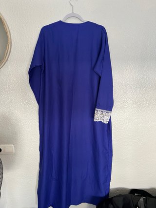 Vestido azul con encaje4
