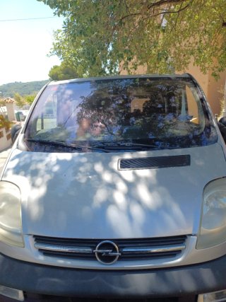 Opel Vivaro 2004