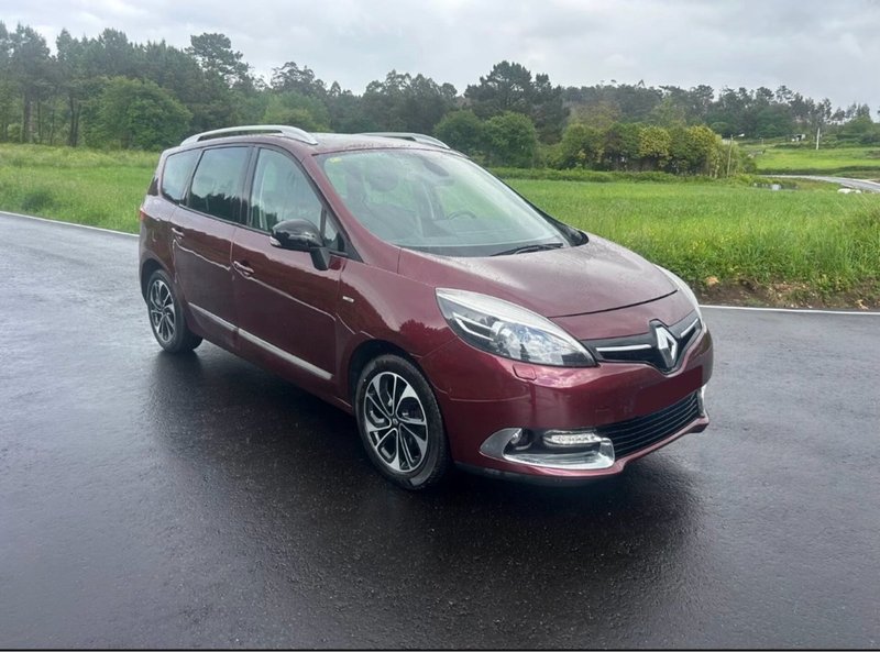 Renault Grand Scenic 2015 - foto 1