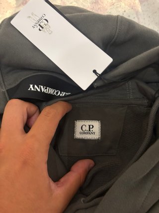 Sudadera CP Company gris