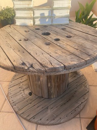 Bobina de madera para mesa