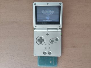 Nintendo Game Boy Advance SP Argento con caricabatterie