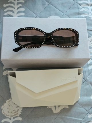 Gafas de sol Jimmy Choo adornadas