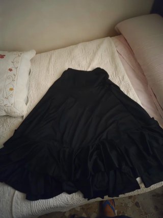 Falda larga flamenca negra para niña