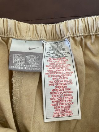 Pantaloni cargo vintage Nike beige