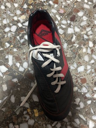 Zapatillas Fútbol 11 Pony Negras Rojas
