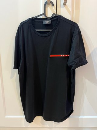 Camiseta Prada