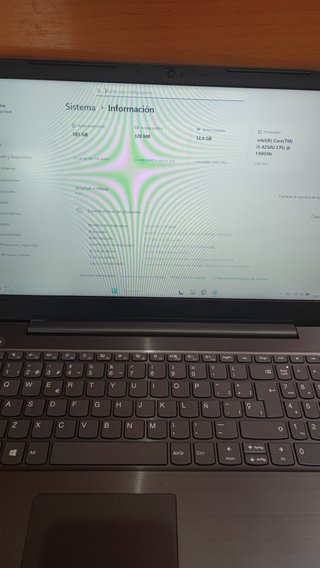 Lenovo V330 i5-8250U 12GB SSD+500GB Win11