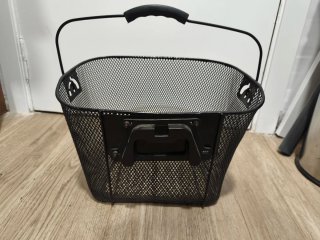 Cesta de bicicleta negra