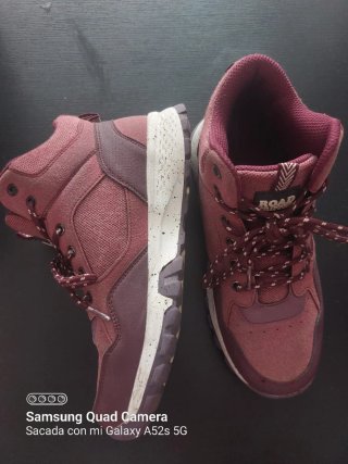 Zapatillas de montaña Road Tripper granates
