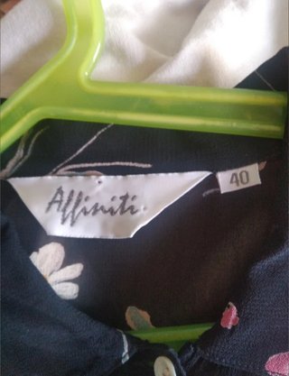 Blusa Affiniti semitransparente floral T40