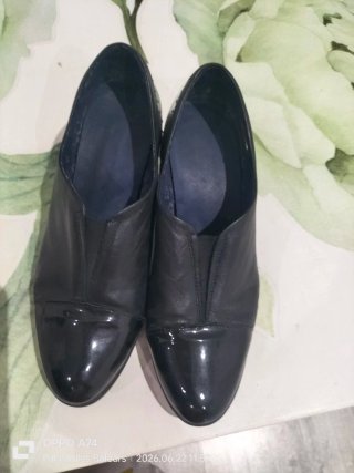 Zapatos de mujer negros cerrados