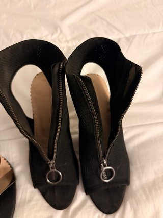 Sandalias Negras Tacón