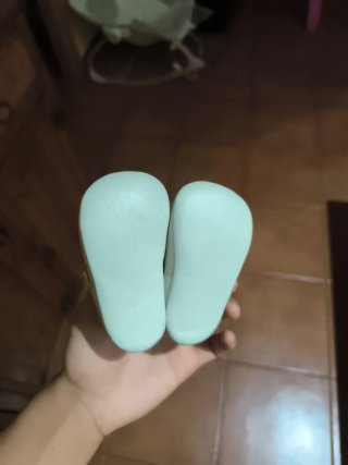 Zapatos de niña