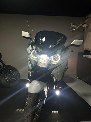 BMW K1600B Gris/Blanco