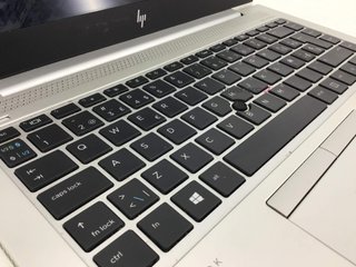 pc portatil hp 8265ngw