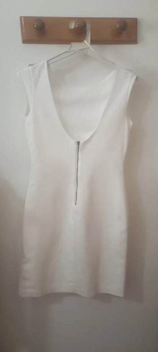 Vestido blanco con pedrería