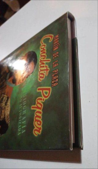 Conchita Piquer Biografía no autorizada.
