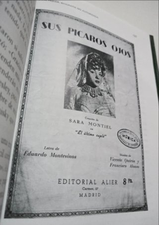 Conchita Piquer Biografía no autorizada.