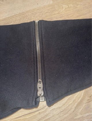 Sudadera Gucci Negra con Estampado Palmeras