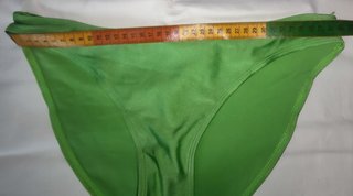 Bikini estampado tropical y braguita verde T38